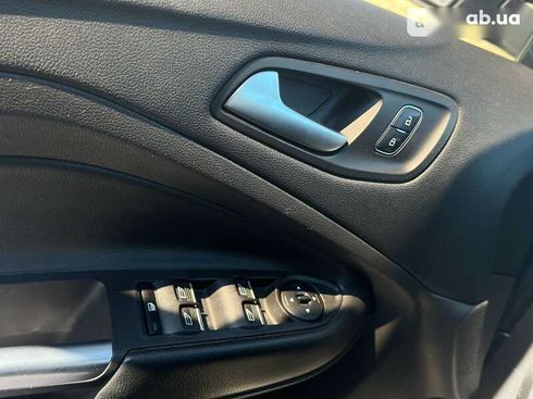 Ford C-Max 2017 - фото 20