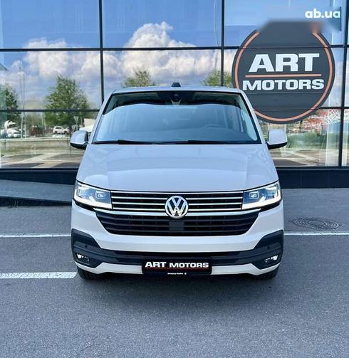 Volkswagen Multivan 2020 - фото 2