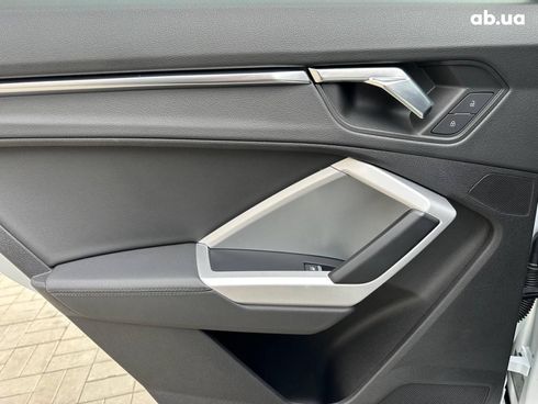 Audi Q3 2021 белый - фото 15