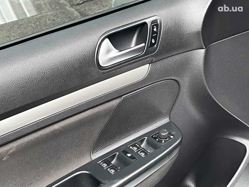 Volkswagen Golf 2012 серый - фото 16