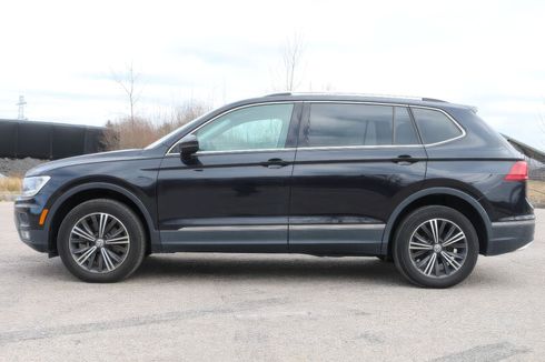 Volkswagen Tiguan 2019 черный - фото 4