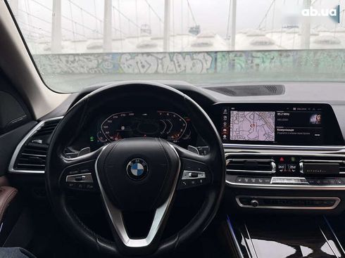 BMW X5 2018 - фото 26