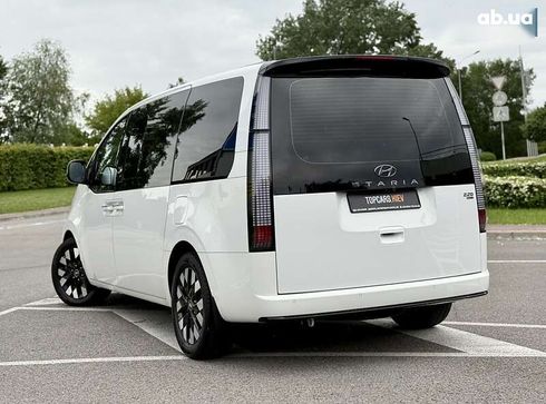 Hyundai Staria 2021 - фото 12