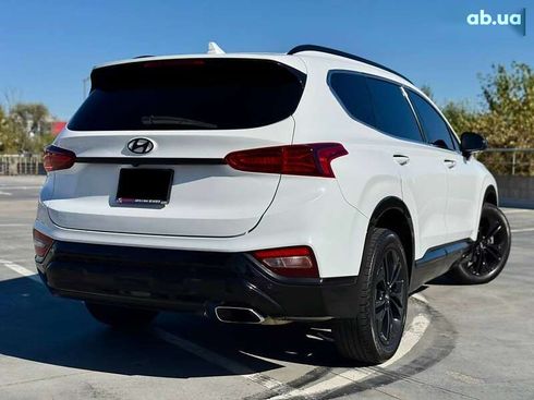 Hyundai Santa Fe 2019 - фото 14