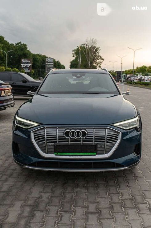 Audi E-Tron 2019 - фото 10