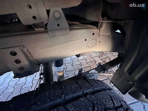 Toyota Hilux 2017 - фото 23