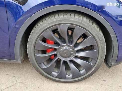 Tesla Model Y 2022 - фото 18