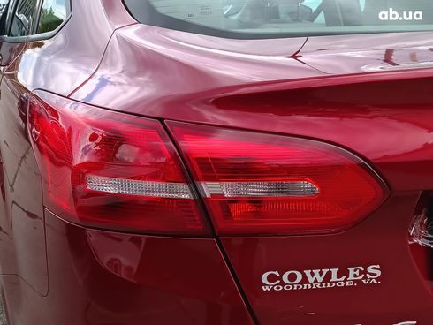 Ford Focus 2015 красный - фото 9