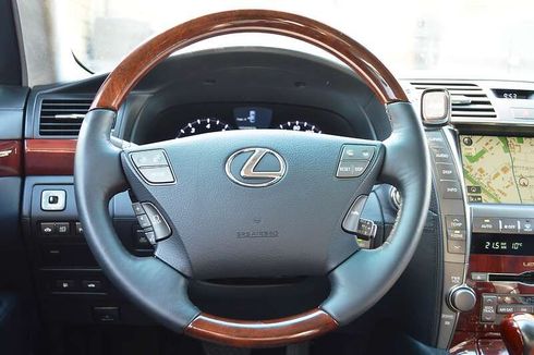 Lexus LS 2007 - фото 30