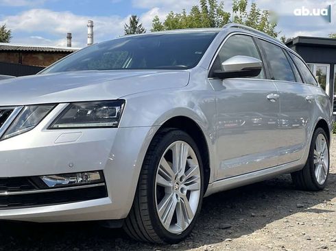 Skoda Octavia 2019 - фото 11