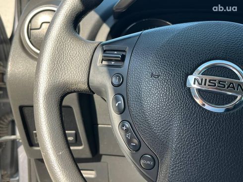 Nissan Qashqai 2011 серый - фото 35