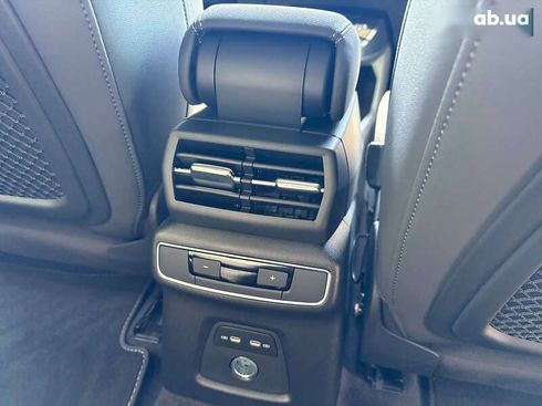 Audi Q4 e-tron 2023 - фото 30