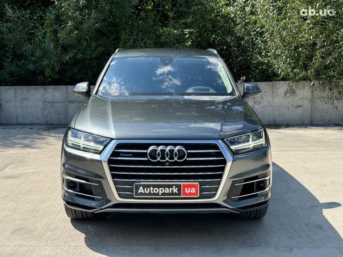 Audi Q7 2018 серый - фото 2