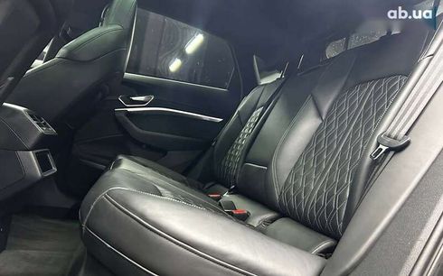 Audi E-Tron 2022 - фото 26