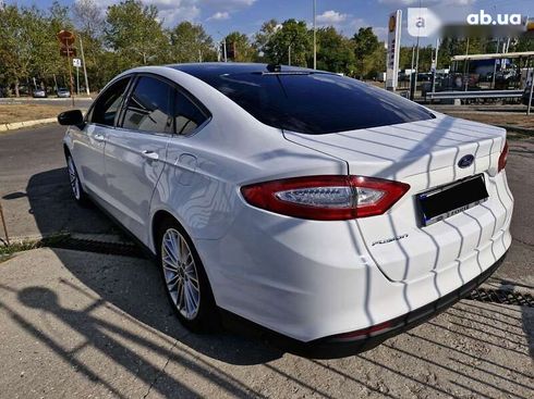 Ford Fusion 2013 - фото 5