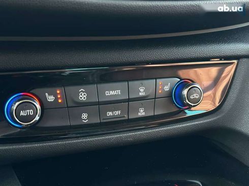 Opel Insignia 2019 - фото 25