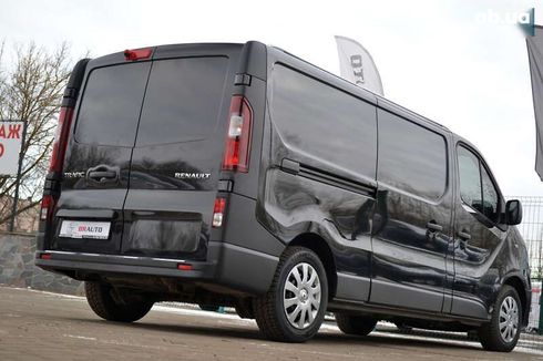 Renault Trafic 2017 - фото 14