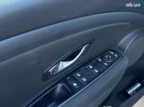 Renault Megane 2013 - фото 12