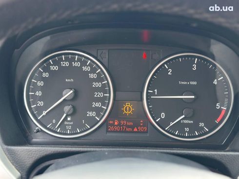 BMW 3 серия 2010 белый - фото 28