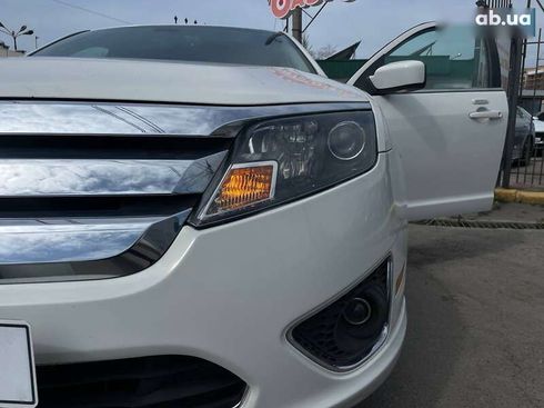 Ford Fusion 2011 - фото 9