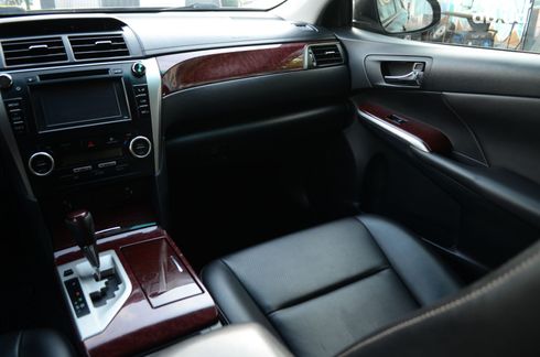 Toyota Camry 2014 черный - фото 13