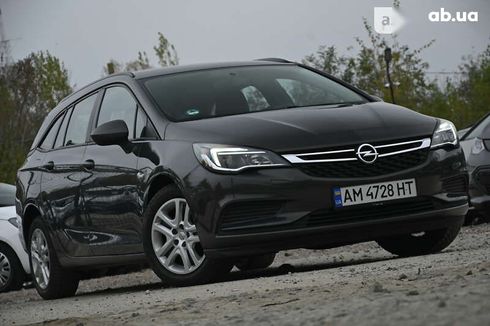 Opel Astra 2016 - фото 2