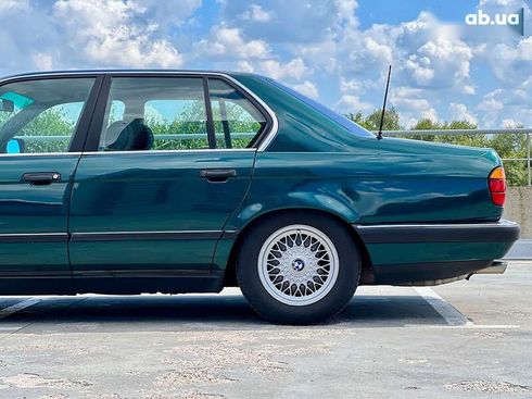 BMW 7 серия 1990 - фото 12