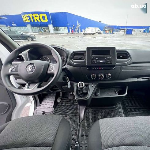 Renault Master 2021 - фото 23