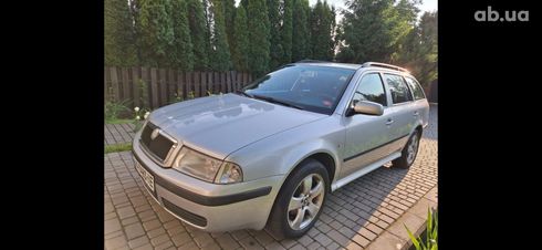 Skoda Octavia 2022 - фото 11