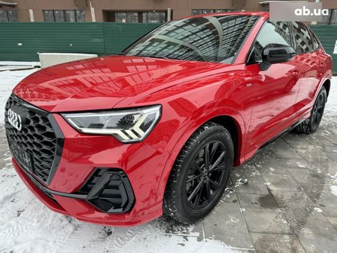 Audi Q3 2022 красный - фото 1