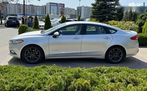 Ford Fusion 2017 - фото 4