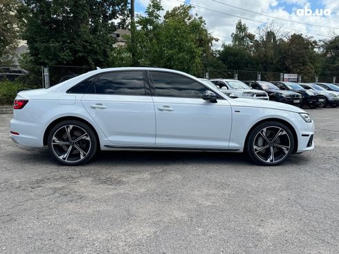 Audi A4 2019 белый - фото 4