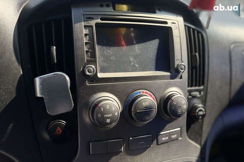 Hyundai H-1 2008 - фото 15