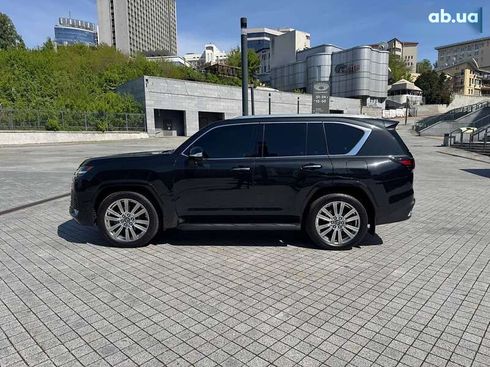 Lexus LX 2022 - фото 4