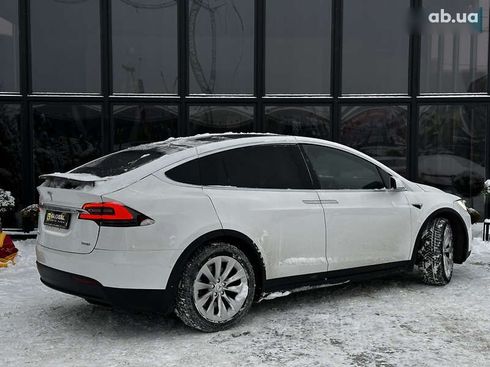 Tesla Model X 2018 - фото 23
