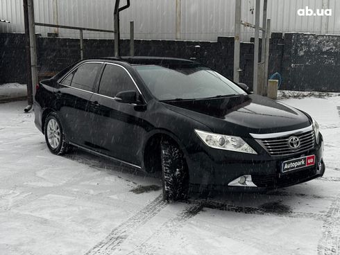 Toyota Camry 2014 черный - фото 9