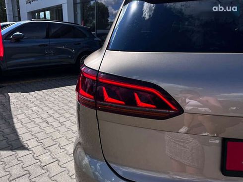 Volkswagen Touareg 2019 - фото 8