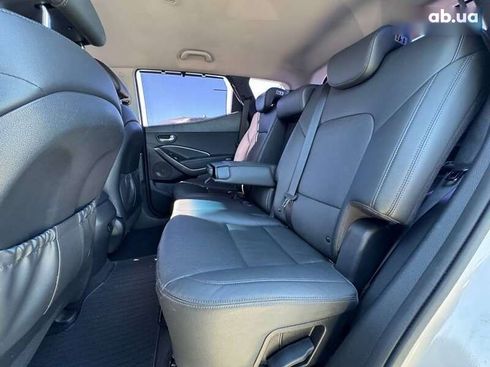 Hyundai Santa Fe 2015 - фото 19