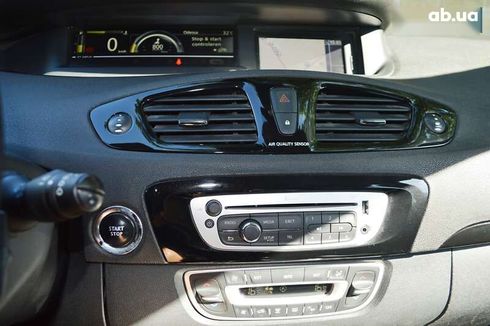 Renault Scenic 2013 - фото 25