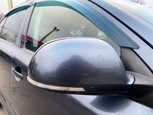 Skoda Octavia 2010 серый - фото 6