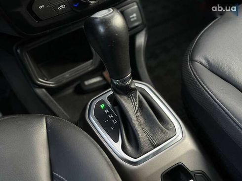 Jeep Renegade 2019 - фото 26