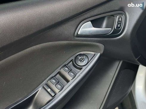 Ford Focus 2015 - фото 12
