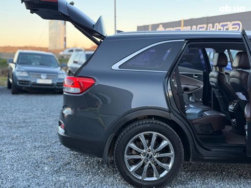 Kia Sorento 2017 серый - фото 41