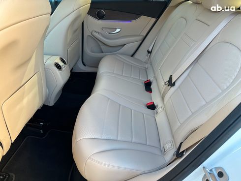Mercedes-Benz GLC-Класс 2021 белый - фото 15