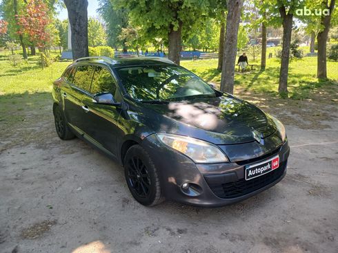 Renault Megane 2010 серый - фото 3