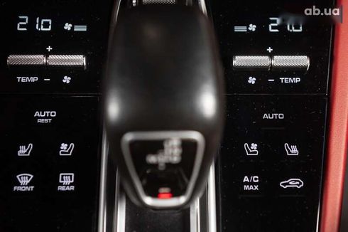 Porsche Cayenne Coupe 2021 - фото 10