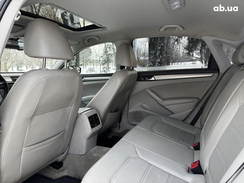 Volkswagen Passat 2013 серый - фото 22
