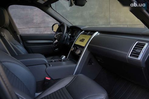 Land Rover Discovery 2023 - фото 16