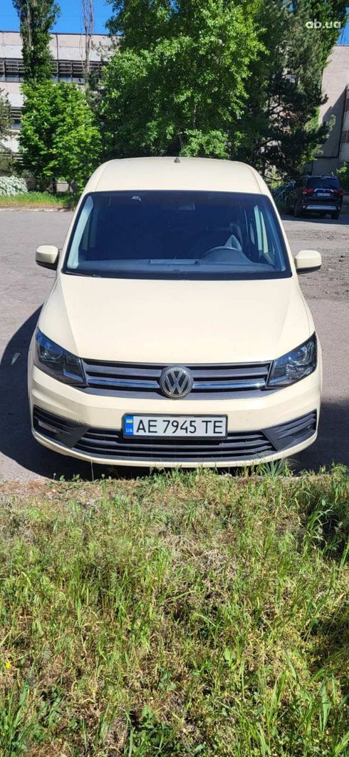 Volkswagen Caddy 2015 бежевый - фото 4