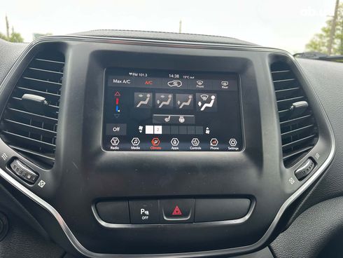 Jeep Cherokee 2019 белый - фото 35